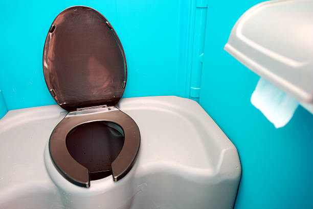 Portable bathroom rental in Santa Paula, CA